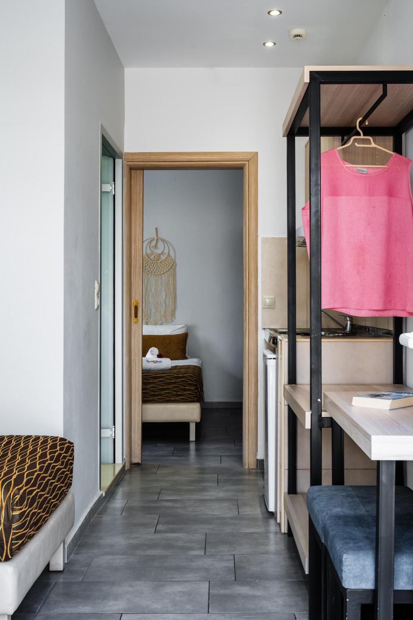 Kastro Beach Apartments Malia  Exterior photo
