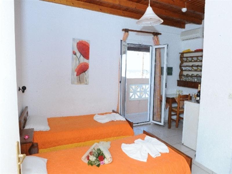Kastro Beach Apartments Malia  Exterior photo